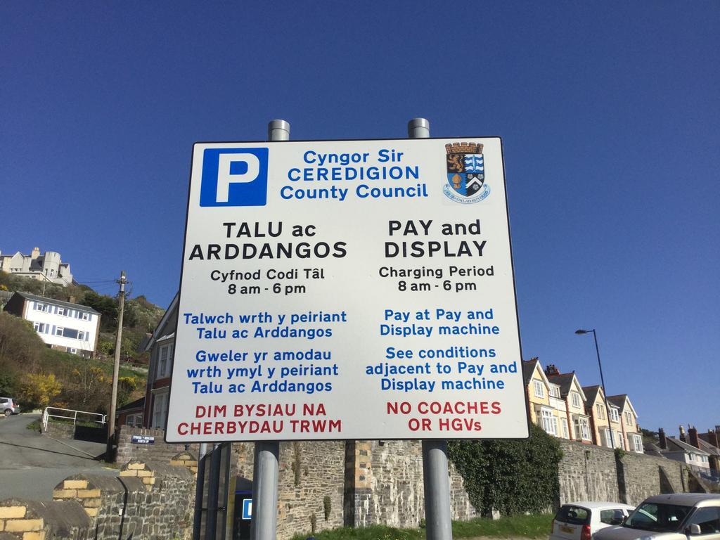 Cardigan Bay Self Catering Guest house Aberystwyth