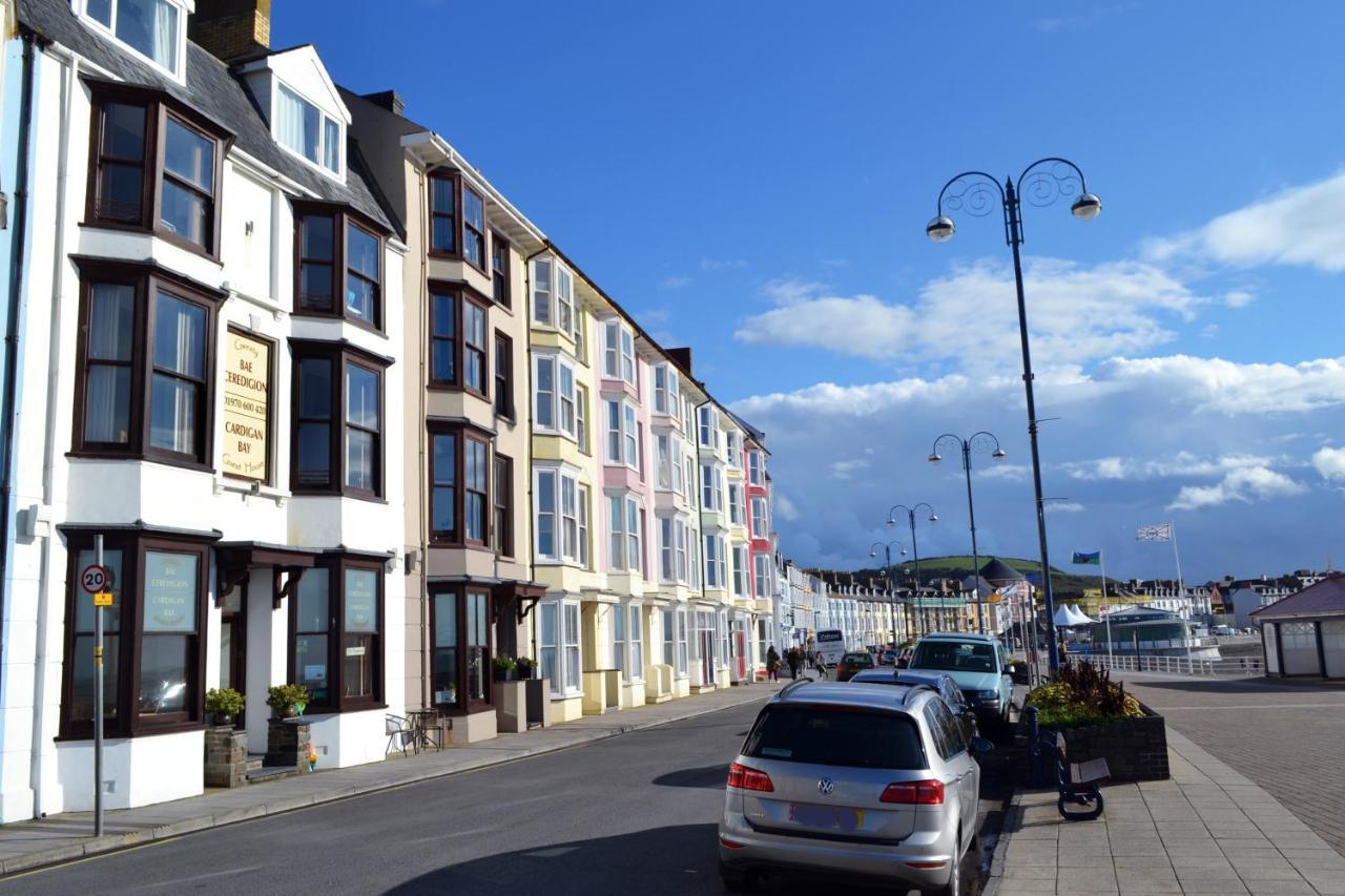Cardigan Bay Self Catering Guest house Aberystwyth