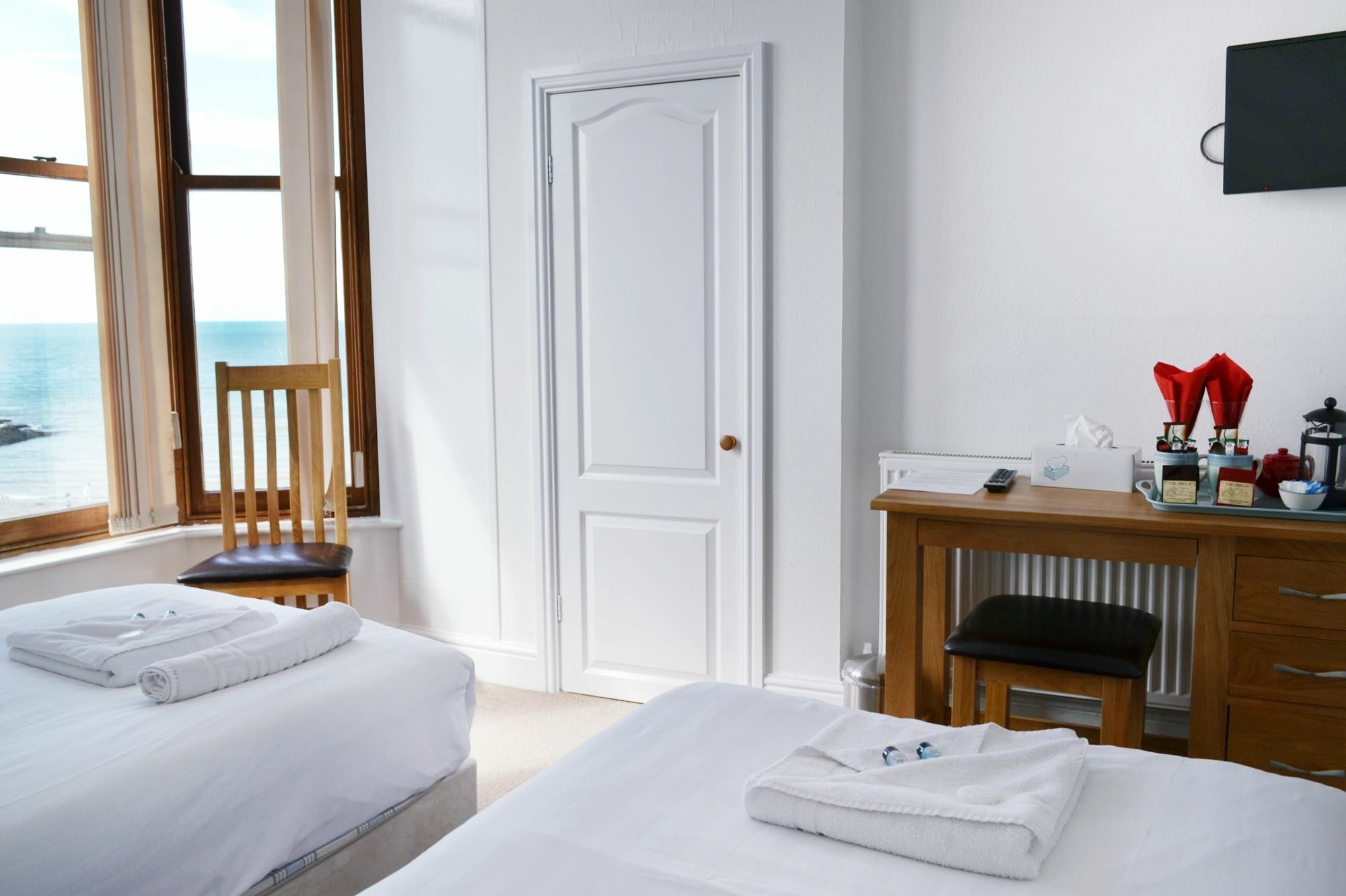 Cardigan Bay Self Catering Guest house Aberystwyth